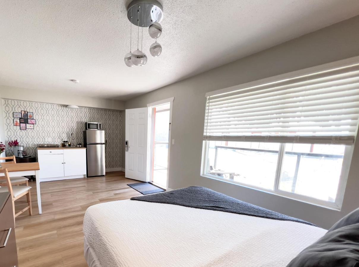 Oceanside Villas Sechelt Dış mekan fotoğraf
