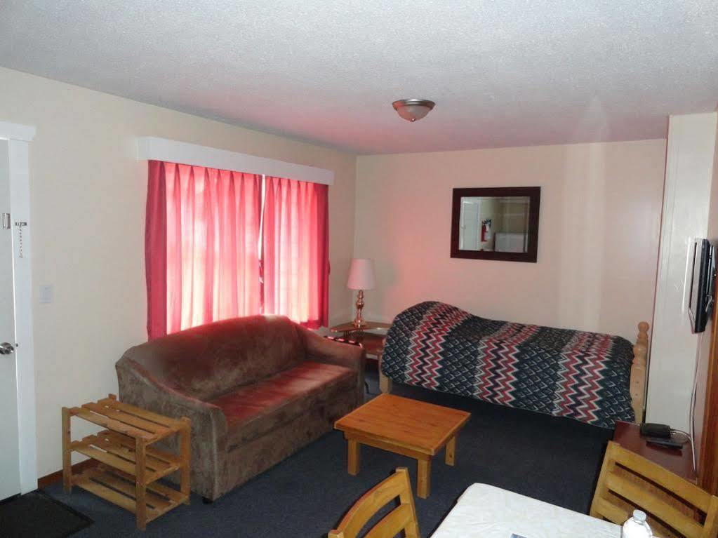 Oceanside Villas Sechelt Dış mekan fotoğraf
