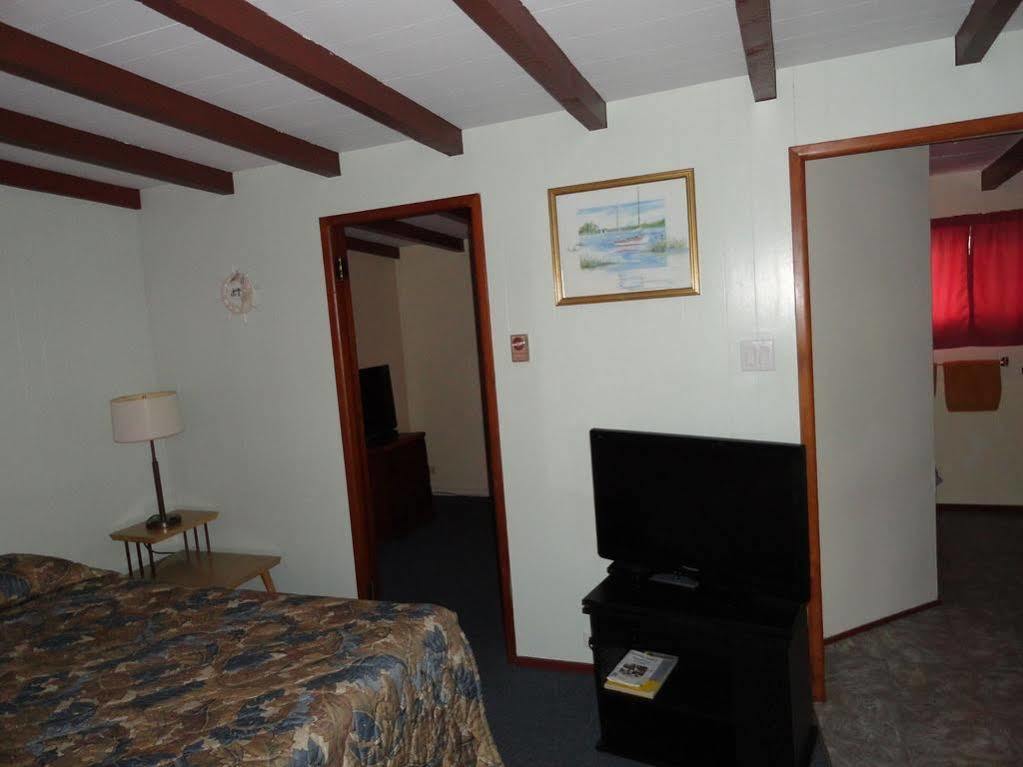 Oceanside Villas Sechelt Dış mekan fotoğraf