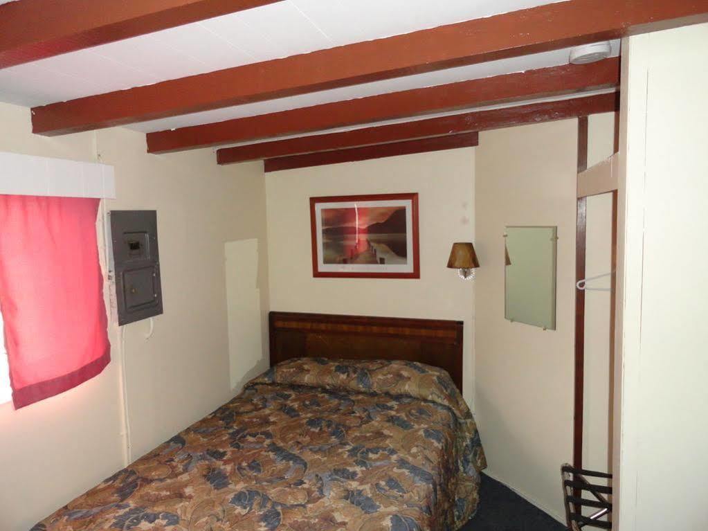 Oceanside Villas Sechelt Dış mekan fotoğraf