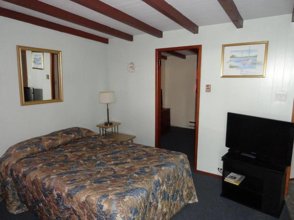 Oceanside Villas Sechelt Dış mekan fotoğraf